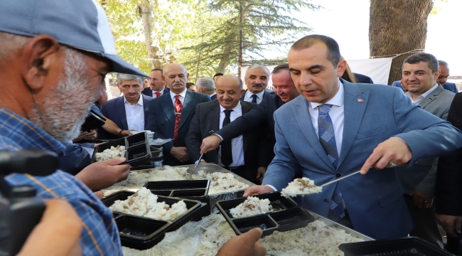 AK Parti'li Akbaşoğlu ve MHP'li Yılık, Çankırı'da "Ahilik Haftası" kutlamalarına katıldı