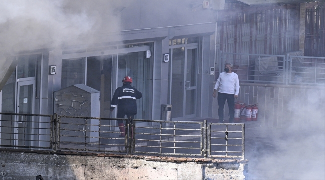 Ankara'da sanayi sitesinde yangın çıktı