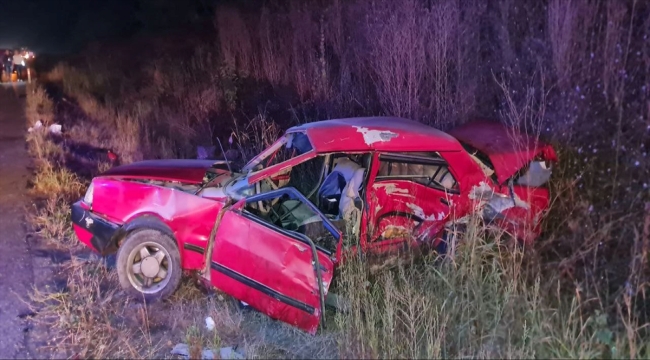 Bursa'da otomobillerin çarpışması sonucu 5 kişi yaralandı