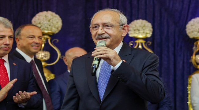 CHP Genel Başkanı Kılıçdaroğlu, Beylikdüzü'nde düğüne katıldı