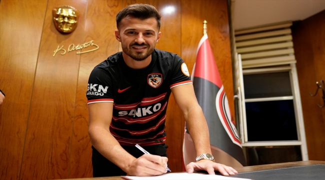 Gaziantep FK, İsviçreli golcü Albian Ajeti'yi transfer etti