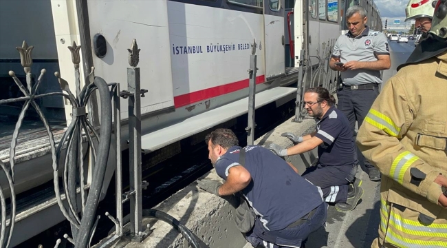 İstanbul'da tramvayda çıkan yangın söndürüldü