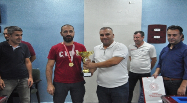 Şırnak'ta gerçekleştirilen 3 Bant Bilardo Turnuvası sona erdi