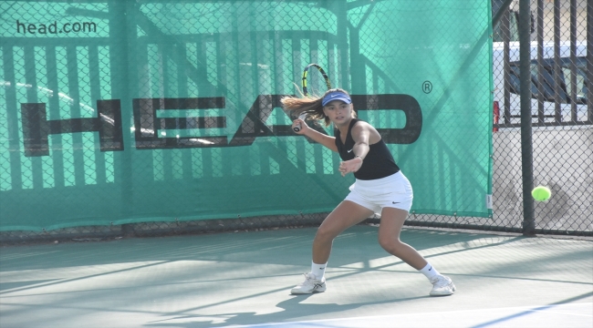 Van'da düzenlenen "Akdamar Cup Uluslararası Tenis Turnuvası" başladı