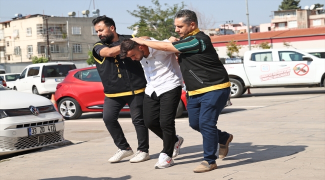 Adana'da tahsilata giden uncunun parasını gasbeden fırıncının ortağı ile arkadaşı tutuklandı