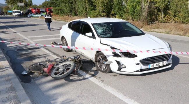 Burdur'da otomobilin çarptığı motosiklet sürücüsü hayatını kaybetti