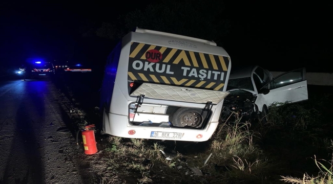 Bursa'daki trafik kazasında 5 kişi yaralandı