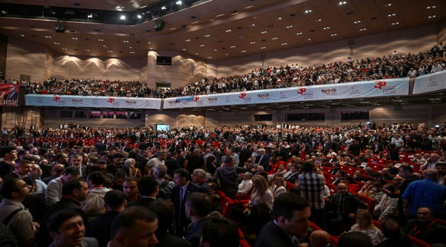 CHP İstanbul İl Kongresi Haliç Kongre Merkezi'nde başladı