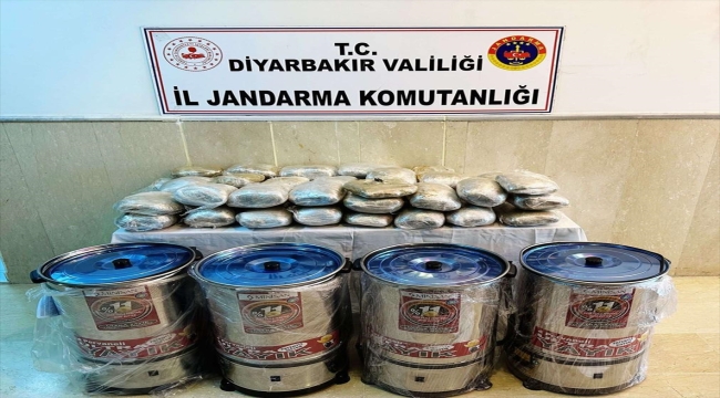 Diyarbakır'da ayran makinelerinde 35 kilogram esrar ele geçirildi 