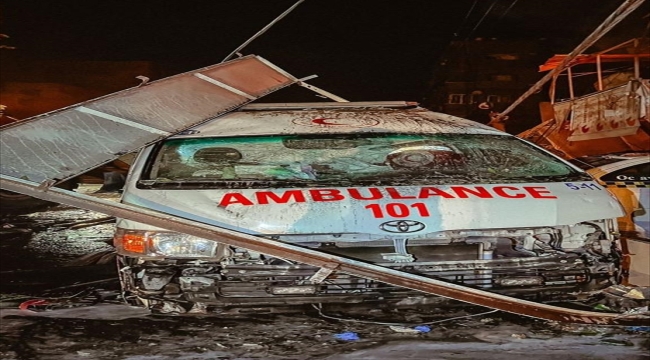 Filistin Kızılayı: İsrail Gazze'de bir ambulansı hedef aldı