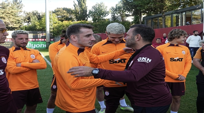 Galatasaray'da Okan Buruk'un sözleşmesi uzatıldı