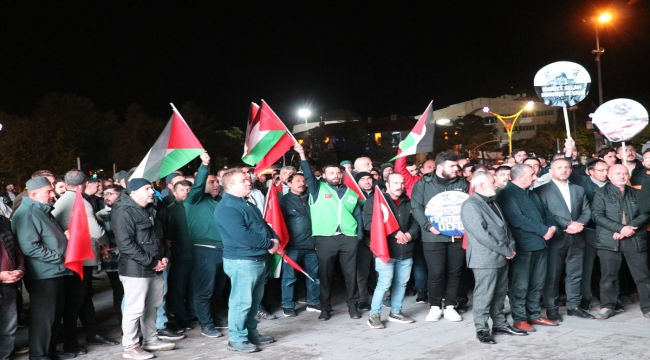 İsrail'in Gazze'deki hastane saldırısı Erzurum ve Erzincan'da protesto edildi