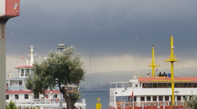 İzmit Körfezi'nde çıkan hortum görüntülendi