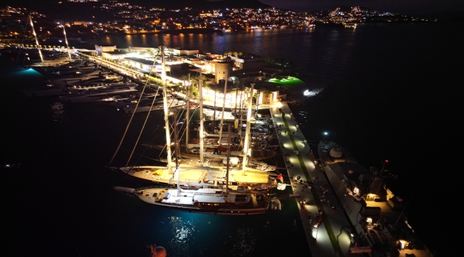 Maximiles Black 35. The Bodrum Cup Yelken Yarışları'na katılan tekneler Bodrum'a geldi