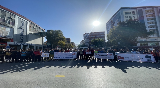 Niğde'ye farklı illerden gelen 100 dağcı Cumhuriyetin 100. yılında Aladağlar'a tırmanacak