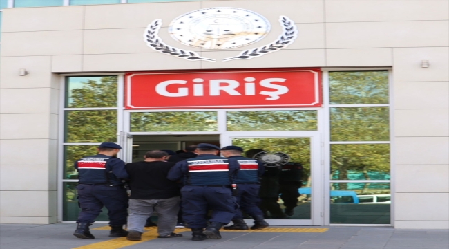 Tekirdağ'da terör örgütü DEAŞ operasyonunda gözaltına alınan 3 zanlı tutuklandı