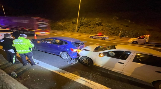 Bolu Dağı Tüneli viyadüklerinde zincirleme trafik kazasında 6 kişi yaralandı