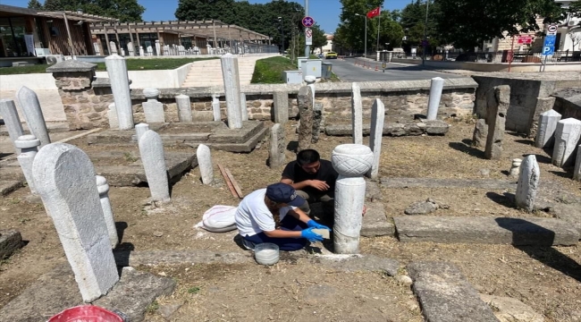 Edirne'de Osmanlı dönemi mezarlıkları aslına uygun onarıldı