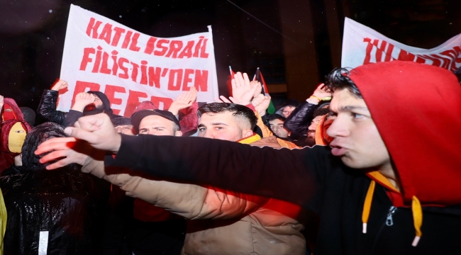 Futbol taraftar gruplarından İsrail'e "Filistin" tepkisi