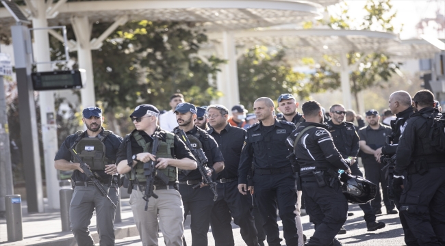 Batı Kudüs'te düzenlenen silahlı saldırıda 3 İsrailli öldü