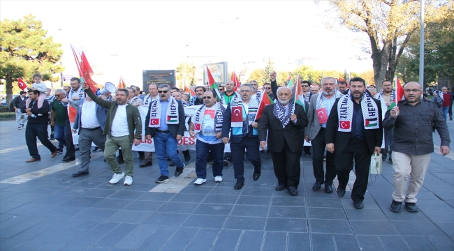 Kayseri'de sivil toplum kuruluşları İsrail'i protesto etti 