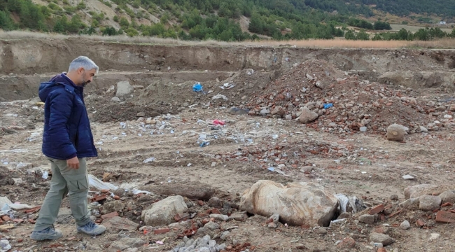 Kütahya'da belediyenin proje alanında heykel bulundu