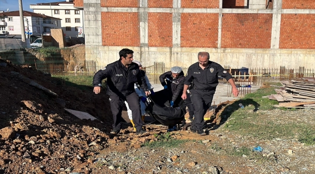 Sakarya'da bir inşaatta erkek cesedi bulundu