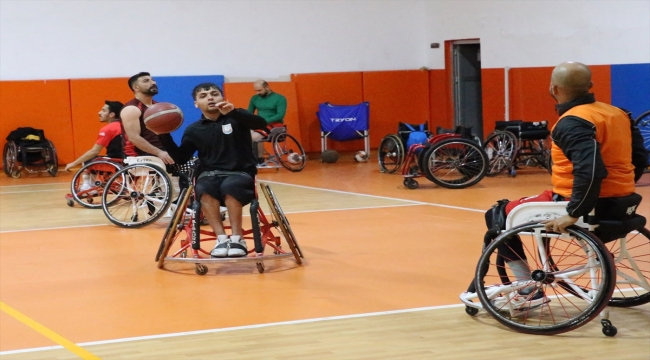 Şanlıurfalı engelli basketbolcular, play-off hesabı yapıyor