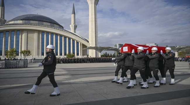 Şehit bekçi Halil Kara son yolculuğuna uğurlandı