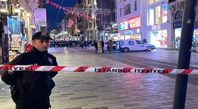 İstiklal Caddesi gaz kaçağı nedeniyle bir süre yaya geçişine kapatıldı