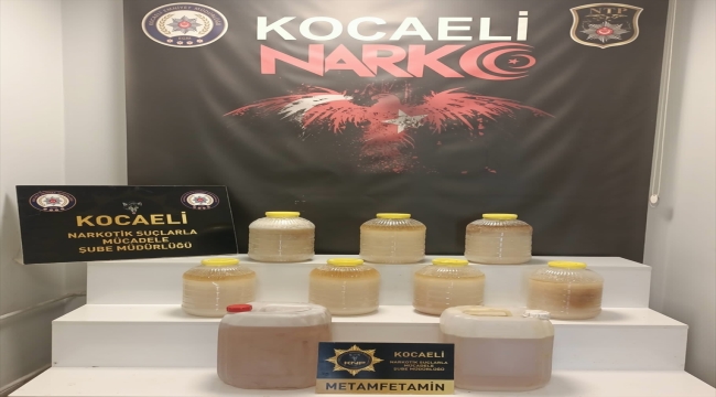 Kocaeli'de cipin yakıt deposunda 111,4 kilogram sentetik uyuşturucu ele geçirildi