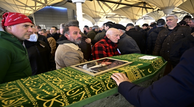 TOSFED'in kurucu başkanı Oyman Atabay, toprağa verildi