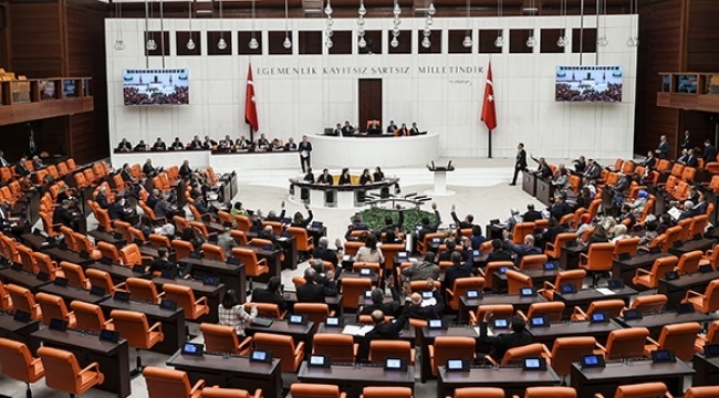 AK Parti Adalet Komisyonu Başkanından 'yargı reformu' açıklaması