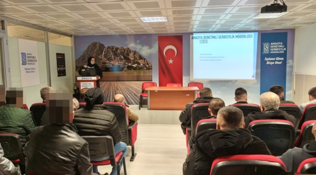 Amasya'da "Etkili İnsan Olmak" Temalı Seminer Gerçekleştirildi