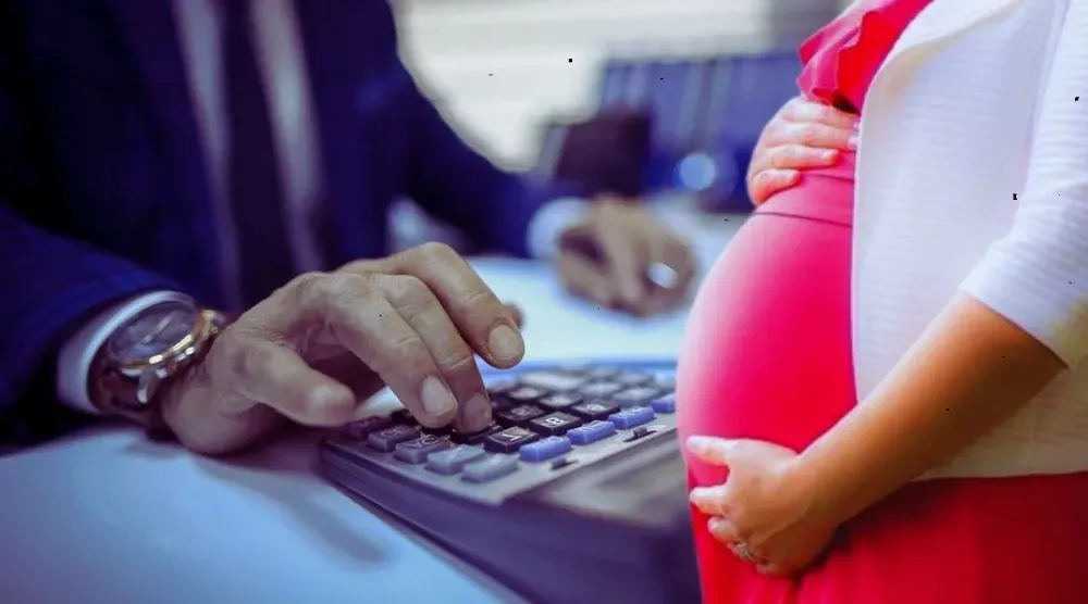 Memurlar İçin Doğum İzni Uzatılıyor: Yeni Süreler Kaç Hafta Olacak?