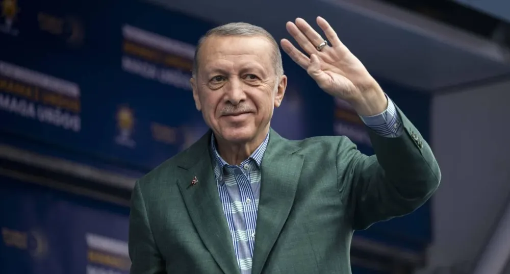 Erdoğan’dan İnsan Hakları Mesajı: “Haksızlığın Karanlığı Hakikatin Işığını Bastıramaz”