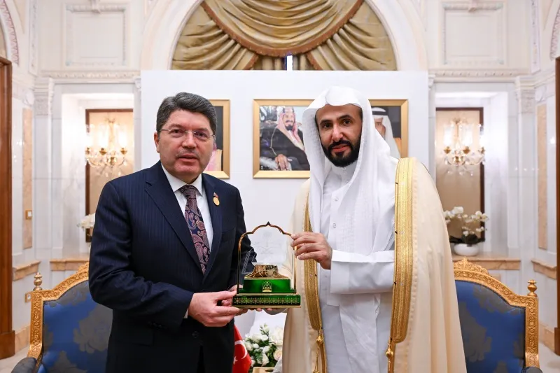 Adalet Bakanı Yılmaz Tunç, farklı ülkeler ile görüşmeler gerçekleştirdi