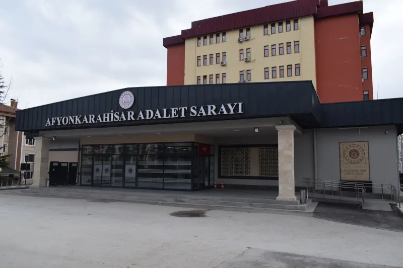 Afyonkarahisar 2. Sulh Ceza Hakimi Bülent Gök Kalp Krizi Nedeniyle Hayatını Kaybetti