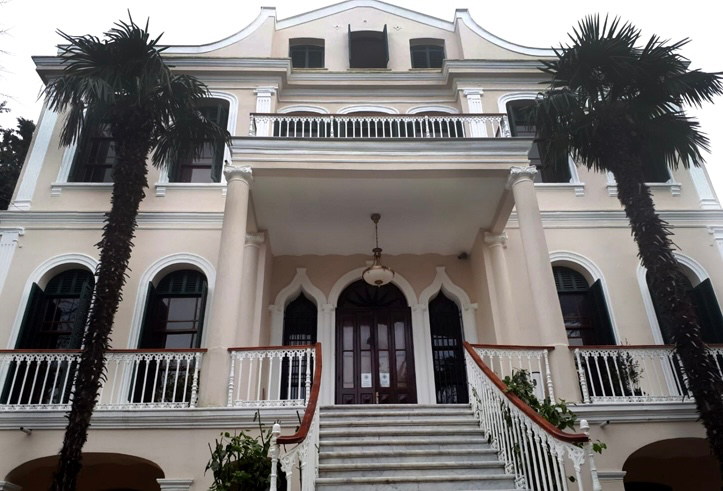 Yeni Bir Adliye Soygunu Daha: Zabıt Katibi Silahları Çalmış