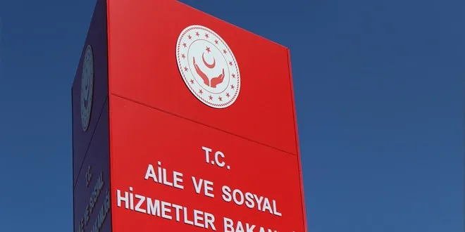 O çalışanlar için ek ders ücreti kaldırıldı