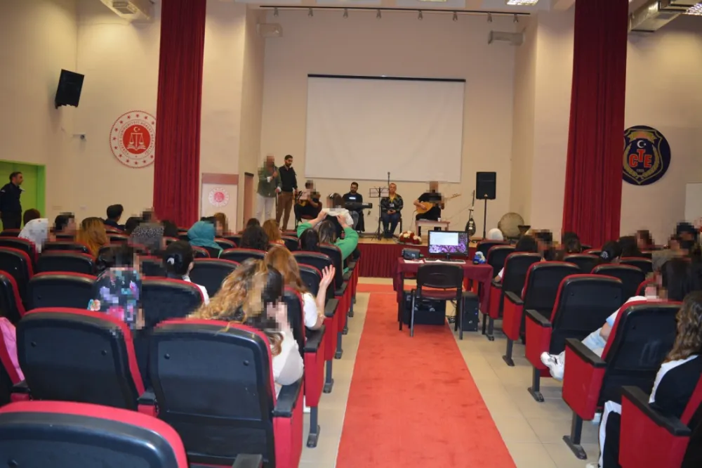 Van T Tipi Kapalı Ceza İnfaz Kurumu’nda Moral Konseri