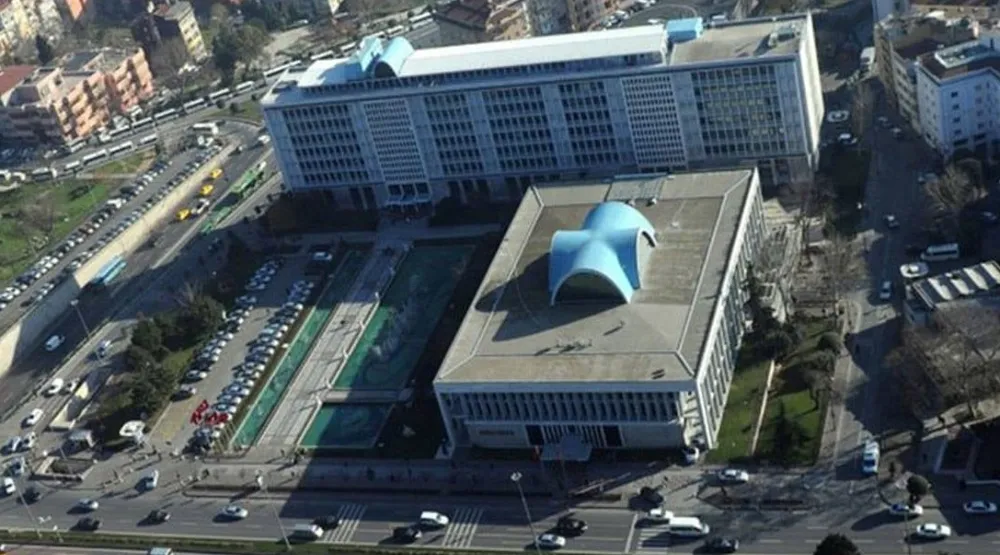 Yolsuzluk Soruşturmasında Yeni Gelişme: İtirafçıların Ev Hapsi Kaldırıldı