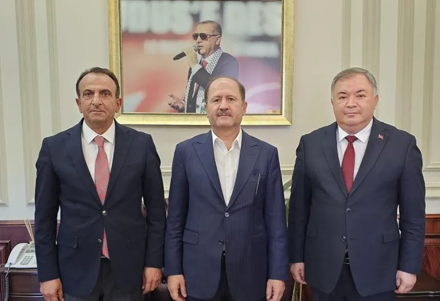 Adalet ve Kamu Çalışanları Sendikası’ndan Bakanlığa Önemli Ziyaret: Çalışan Haklarında Olumlu Adımlar