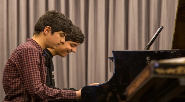 Otizmli yeteneklerden oluşan Bizim Orkestra